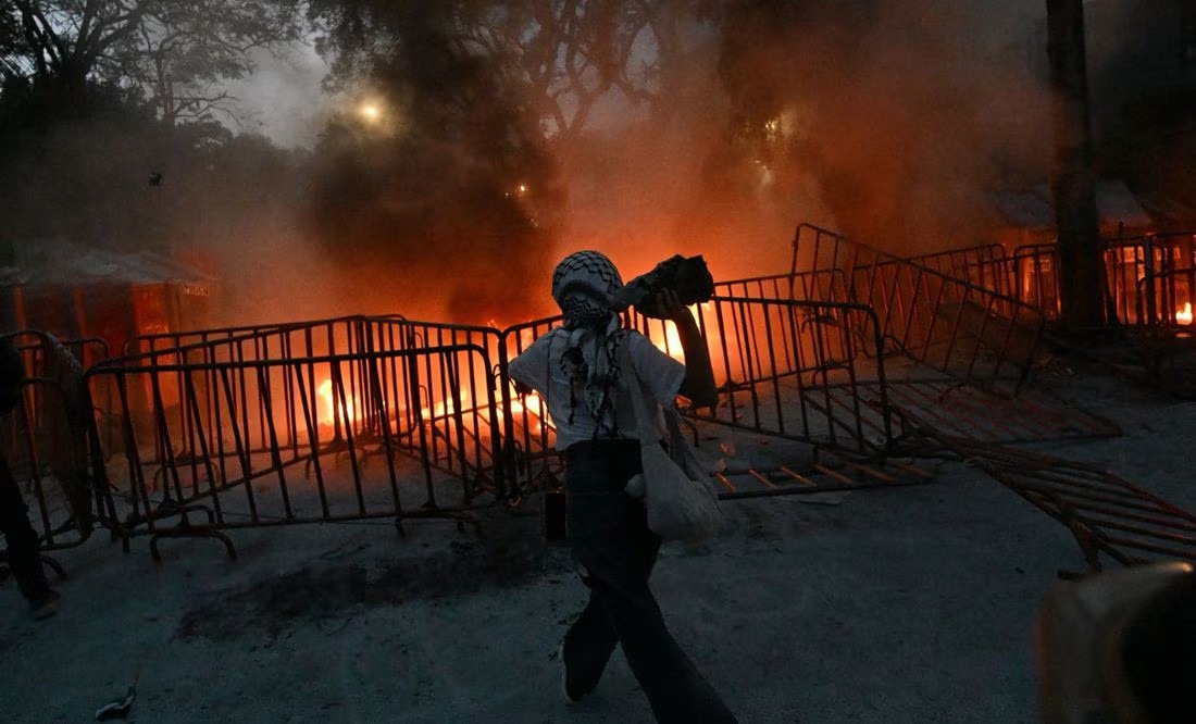 Enfrentamiento en la embajada de Israel en México durante protesta Pro