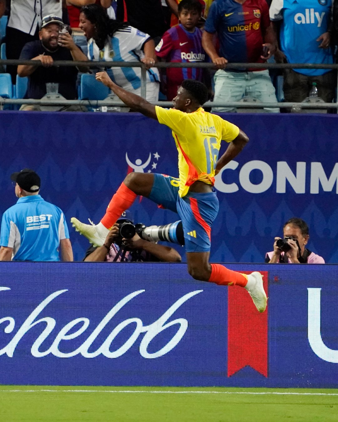 Colombia vence a Uruguay en una emocionante semifinal que tuvo de todo