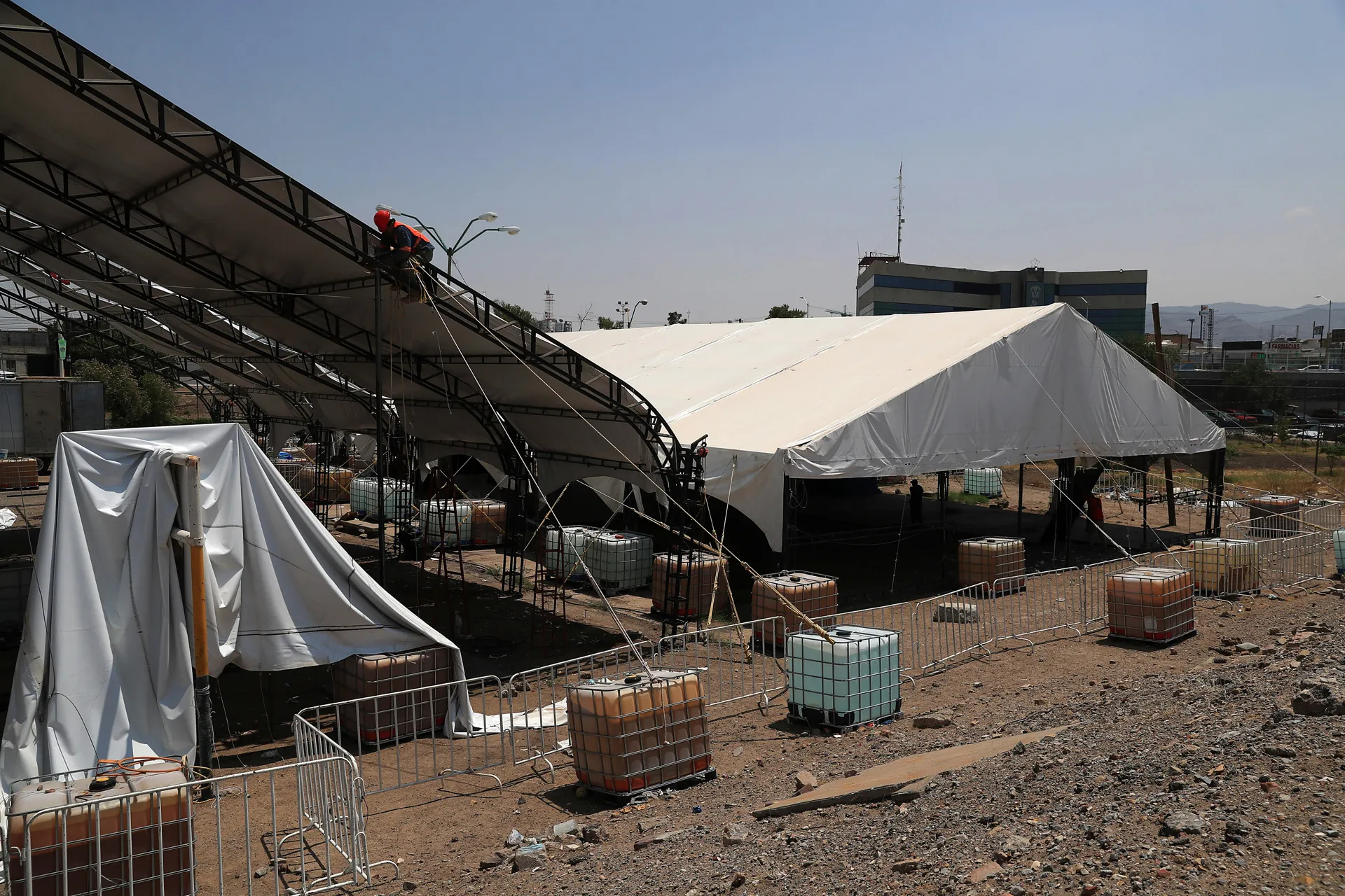 Gobierno de México cierra el único albergue para migrantes en Ciudad Juárez